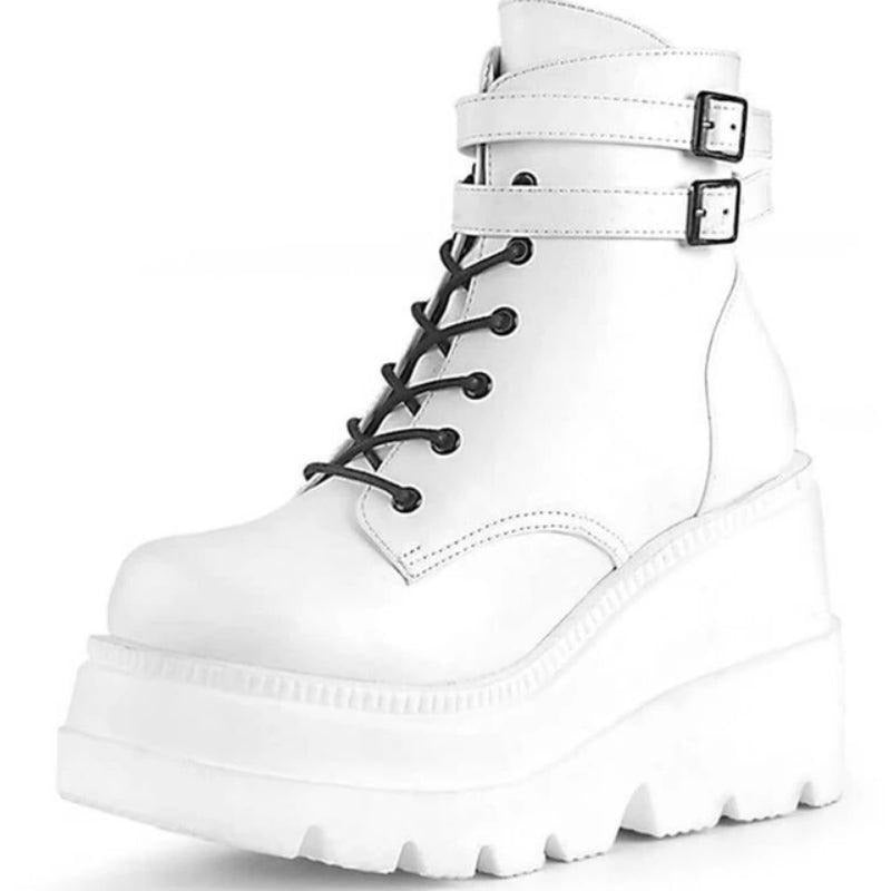 Bota Coturno Tratorado Feminino Modelo ARABELLA