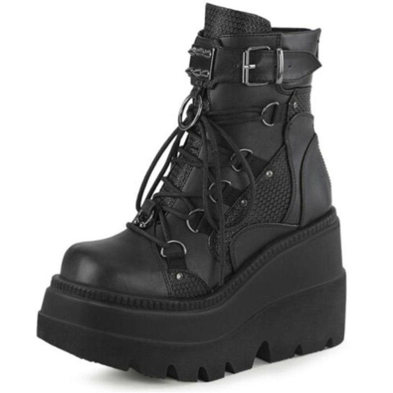 Bota Tratorada Feminina Coturno Modelo RILEY